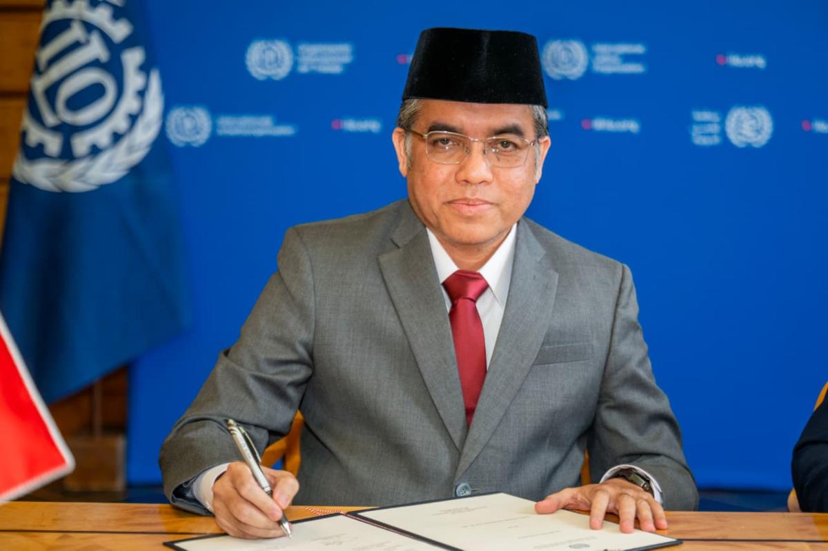 Indonesia Serahkan Ratifikasi Konvensi ILO 188, Perkuat Perlindungan Awak Kapal Perikanan